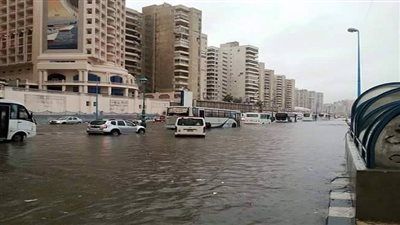 رسميًا.. تأجيل الدراسة اليوم في الجيزة بسبب سوء الأحوال الجوية بقرار المحافظ - الخليج الان