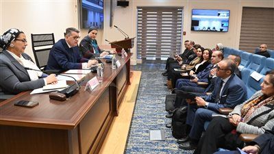 لجنة حقوق الإنسان بالنواب تناقش مواجهة زواج الأطفال وتدعو لتشديد الرقابة والتوعية - الخليج الان