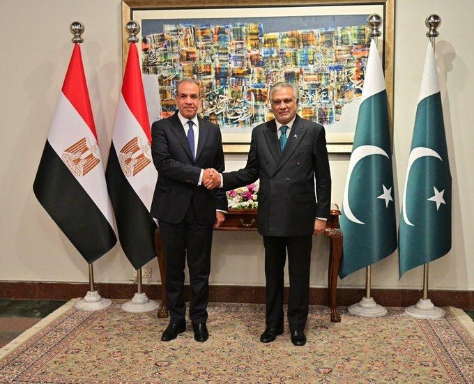 وزيرا خارجية مصر وباكستان يحذران من تداعيات الحرب في المنطقة على الاقتصاد العالمي - الخليج الان