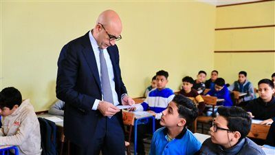 جولة مفاجئة لوزير التربية والتعليم بالغربية.. متابعة الانضباط ونسب الحضور والتقييمات الأسبوعية - الخليج الان