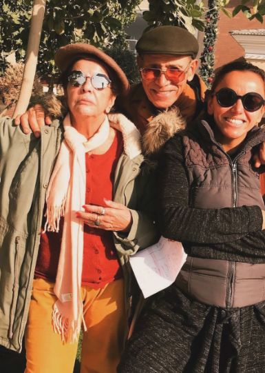 أجدع وألذ أم في مصر.. علا رشدي تحتفل بعيد ميلاد والدتها بهذه الطريقة| صور - الخليج الان