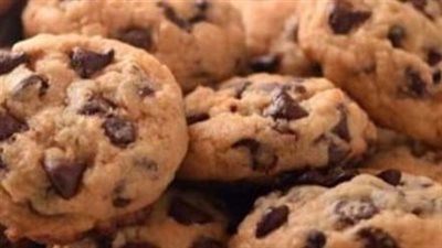 كوكيز العسل الأسود في مطبخك بسهولة.. وصفة اقتصادية بطعم فاخر تنافس المخابز - الخليج الان