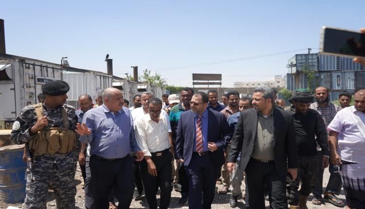 محافظ لحج ووزير الكهرباء يقران حزمة إجراءات عاجلة لضمان استقرار التيار قبل فصل الصيف