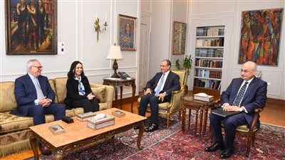 وزير الخارجية يلتقي وزيرة التضامن الاجتماعي ورئيس منظمة تضامن الشعوب الأفروآسيوية|صور - الخليج الان