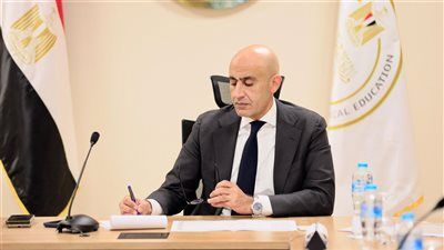 مفاجأة بشأن امتحان الشهر المؤجل.. هل يلغى أم يُعاد جدولته؟ التعليم يكشف التفاصيل الكاملة - الخليج الان