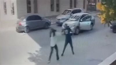 حبس سائق نقل ذكي 3 سنوات بتهمة الاعتداء على فتاة بسبب إلغاء الرحلة بالتجمع - الخليج الان