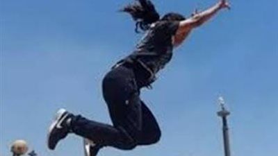 كيف سقطت فنانة محتوى من الـ13 في الفندق المهجور بالهرم؟ - الخليج الان