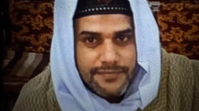 اعتداء مفاجئ على المداح محمود حجاج العديسي خلال ليلة مديح في قنا - الخليج الان