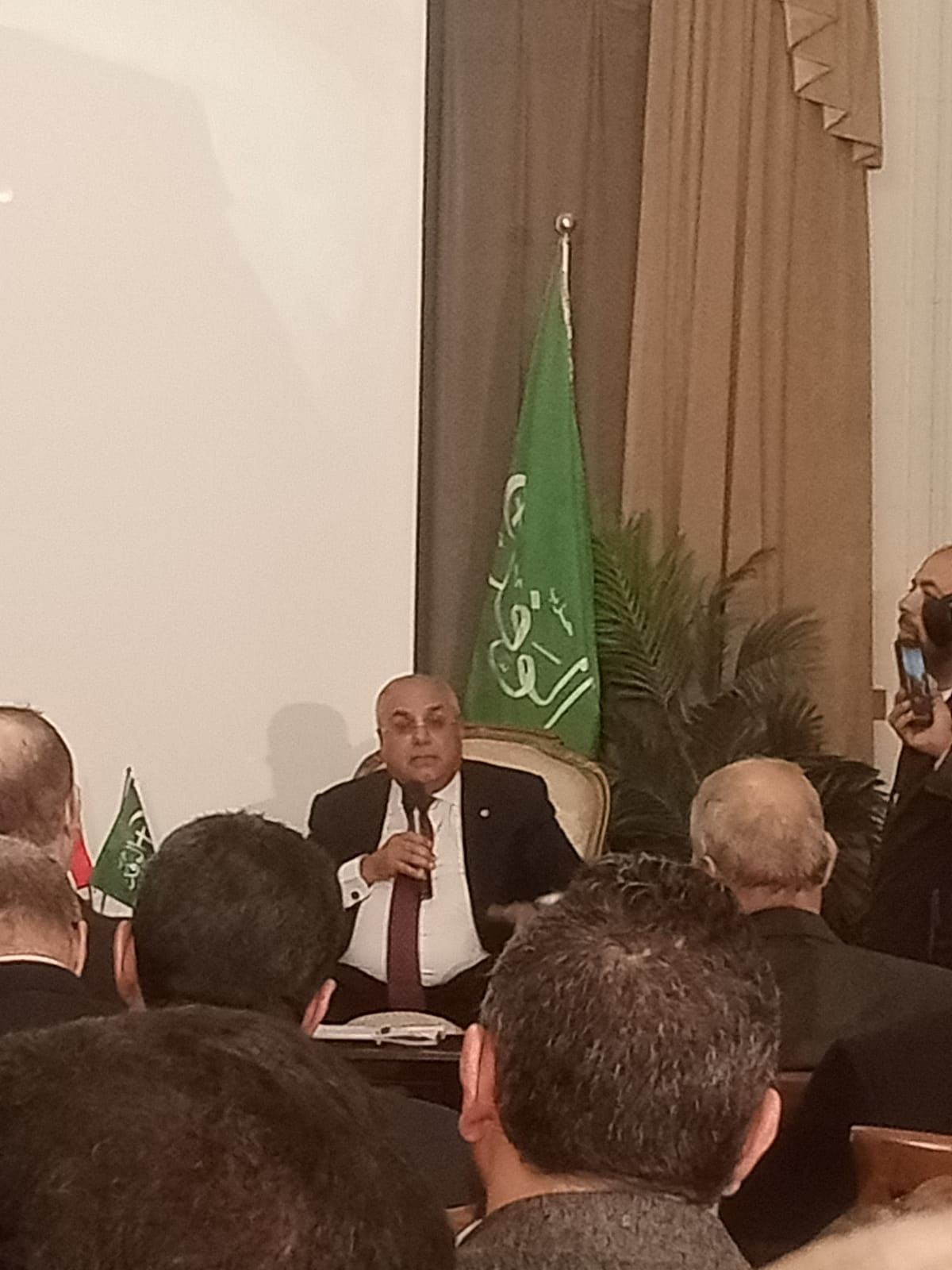 مساعد رئيس الوزراء من الوفد: إلغاء وزارة قطاع الأعمال خطوة ضرورية لإصلاح هيكل الاقتصاد وتعزيز دور القطاع الخاص - الخليج الان