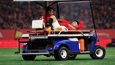 إصابة إسلام عيسى لاعب منتخب مصر بقطع في الرباط الصليبي الأمامي للركبة اليسرى - الخليج الان