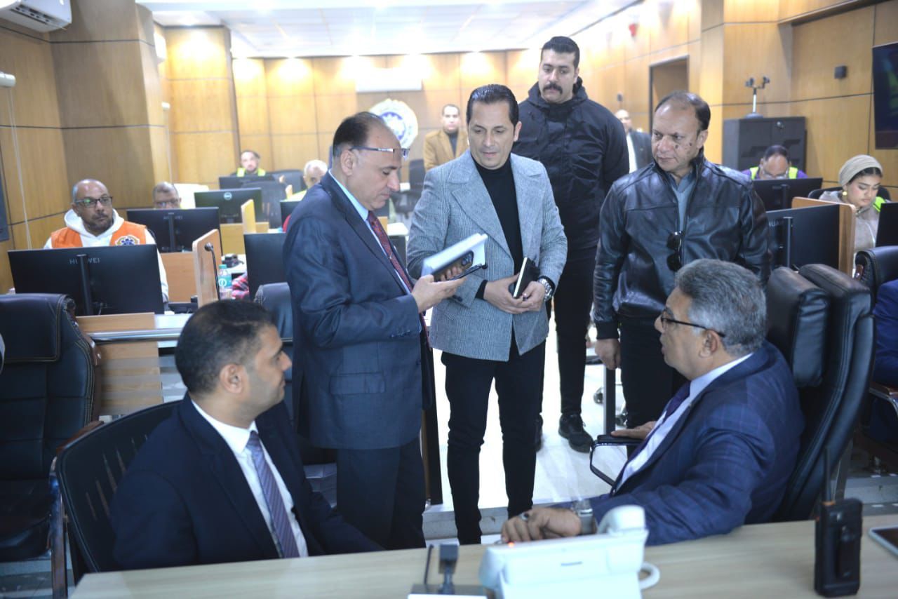 محافظ الدقهلية يتابع حالة الطقس وجهود كسح مياه الأمطار - الخليج الان