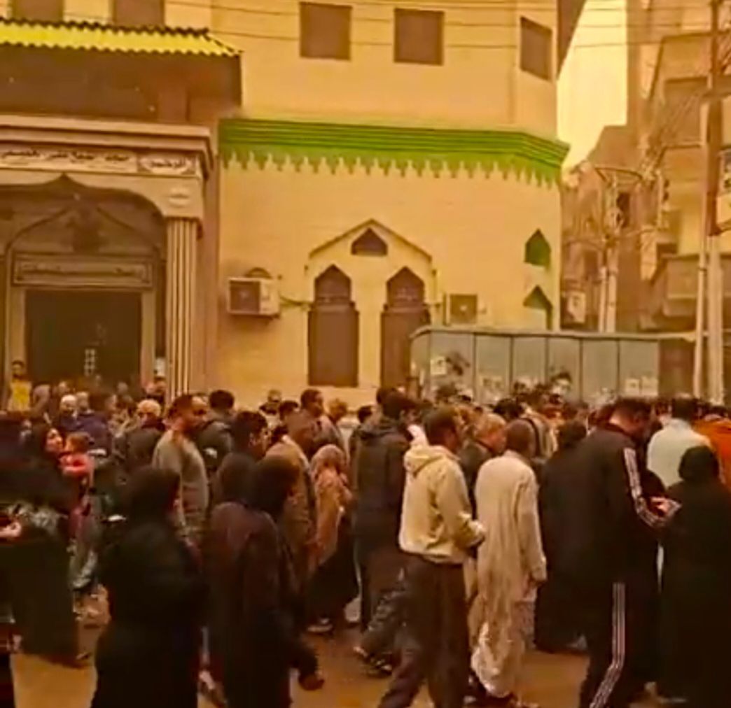 الموت يفجع أسرة بالدقهلية.. تشييع الأم وطفليها وسط صدمة الأهالي - الخليج الان