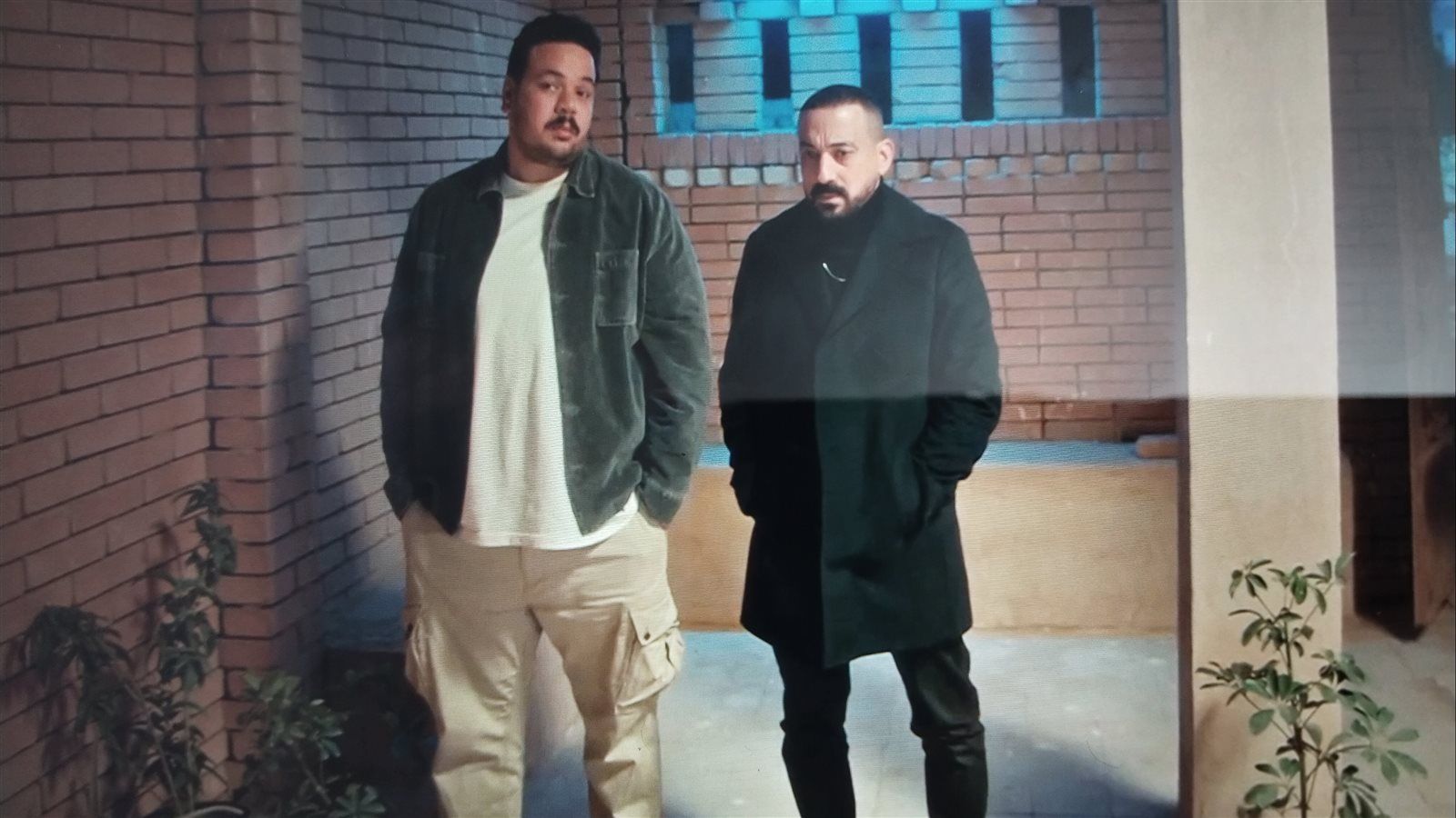 دياب: مصطفى غريب من أهم واشطر الممثلين اللي اشتغلت معاهم والأخير: "أنا كسبت أخ بجد" - الخليج الان