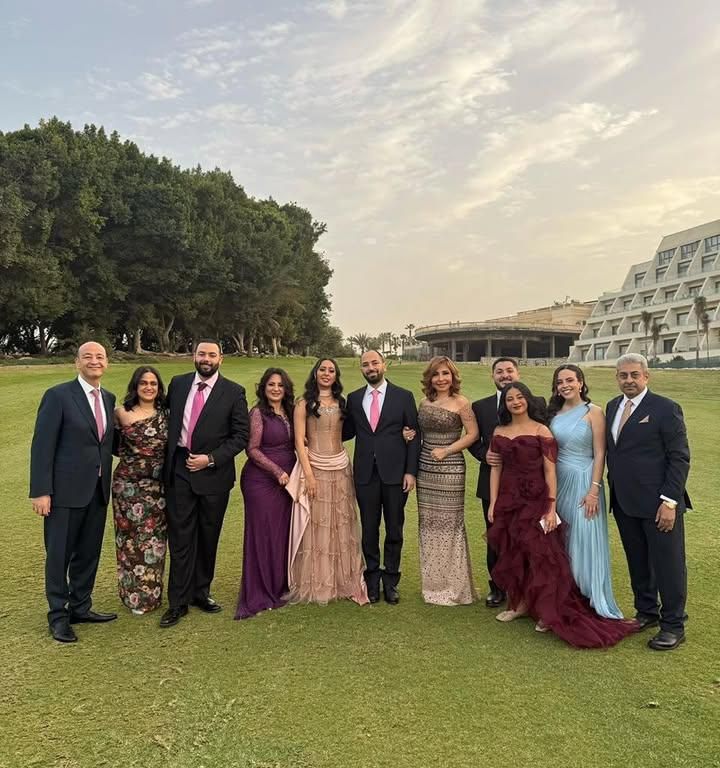 أول ظهور بعد الانفصال.. عمرو أديب ولميس الحديدي يحتفلان بخطوبة نجلهما نور| صور - الخليج الان