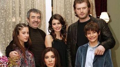 مسلسل العشق الممنوع.. تعرف على مواعيد العرض والقنوات الناقلة - الخليج الان