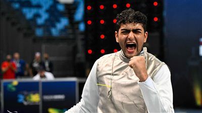 عبدالرحمن طلبه يحرز فضية سلاح الشيش في بطولة العالم للناشئين والشباب بريو - الخليج الان