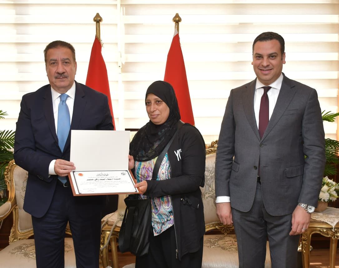 محافظ بورسعيد يكرّم الأمهات المثاليات: نماذج مضيئة في التضحية وصناعة الأجيال - الخليج الان