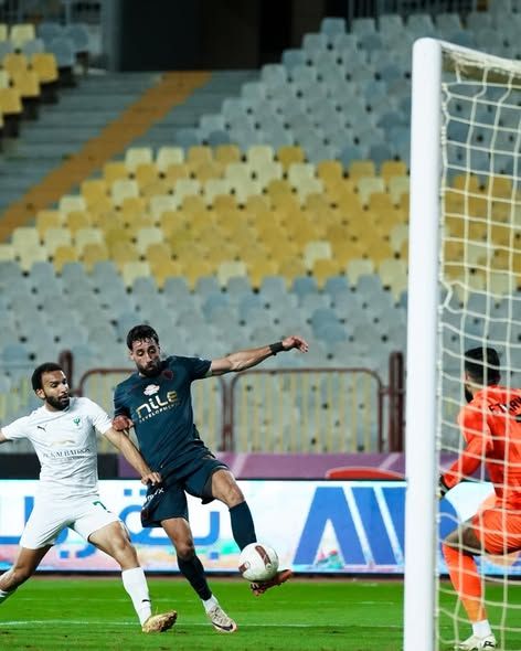 المصري ضد الزمالك.. انطلاق الشوط الثاني من مباراة الزمالك والمصري البورسعيدي في الدوري المصري الممتاز - الخليج الان