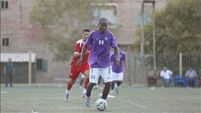 جيمس تيدي.. رحالة نيجيرية لمع بالدوري الممتاز واستقر مع بشتيل بالقسم الثالث - الخليج الان