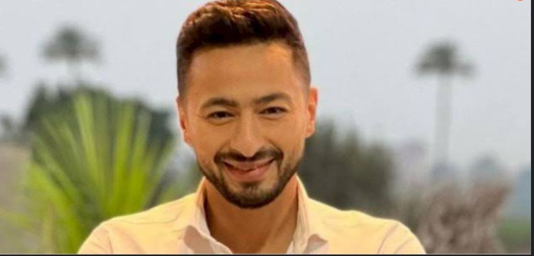 حمادة هلال يعلن تعرض والده لشلل نصفي: ملحقناش الجلطة - الخليج الان