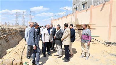 ضمن مبادرة "شغلك في قريتك".. محافظ الفيوم يتفقد مجمع الأنشطة المتوسطة والصغيرة ومتناهية الصغر بهوارة المقطع - الخليج الان