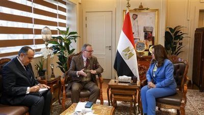 وزيرة التنمية تبحث مع سفير التشيك بالقاهرة مجالات التعاون المشترك - الخليج الان