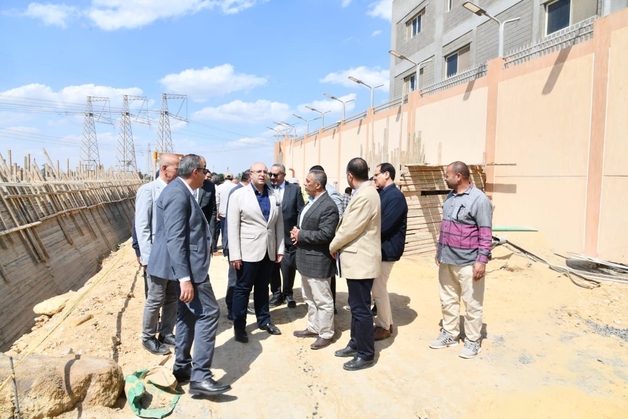 ضمن مبادرة "شغلك في قريتك".. محافظ الفيوم يتفقد مجمع الأنشطة المتوسطة والصغيرة ومتناهية الصغر بهوارة المقطع - الخليج الان