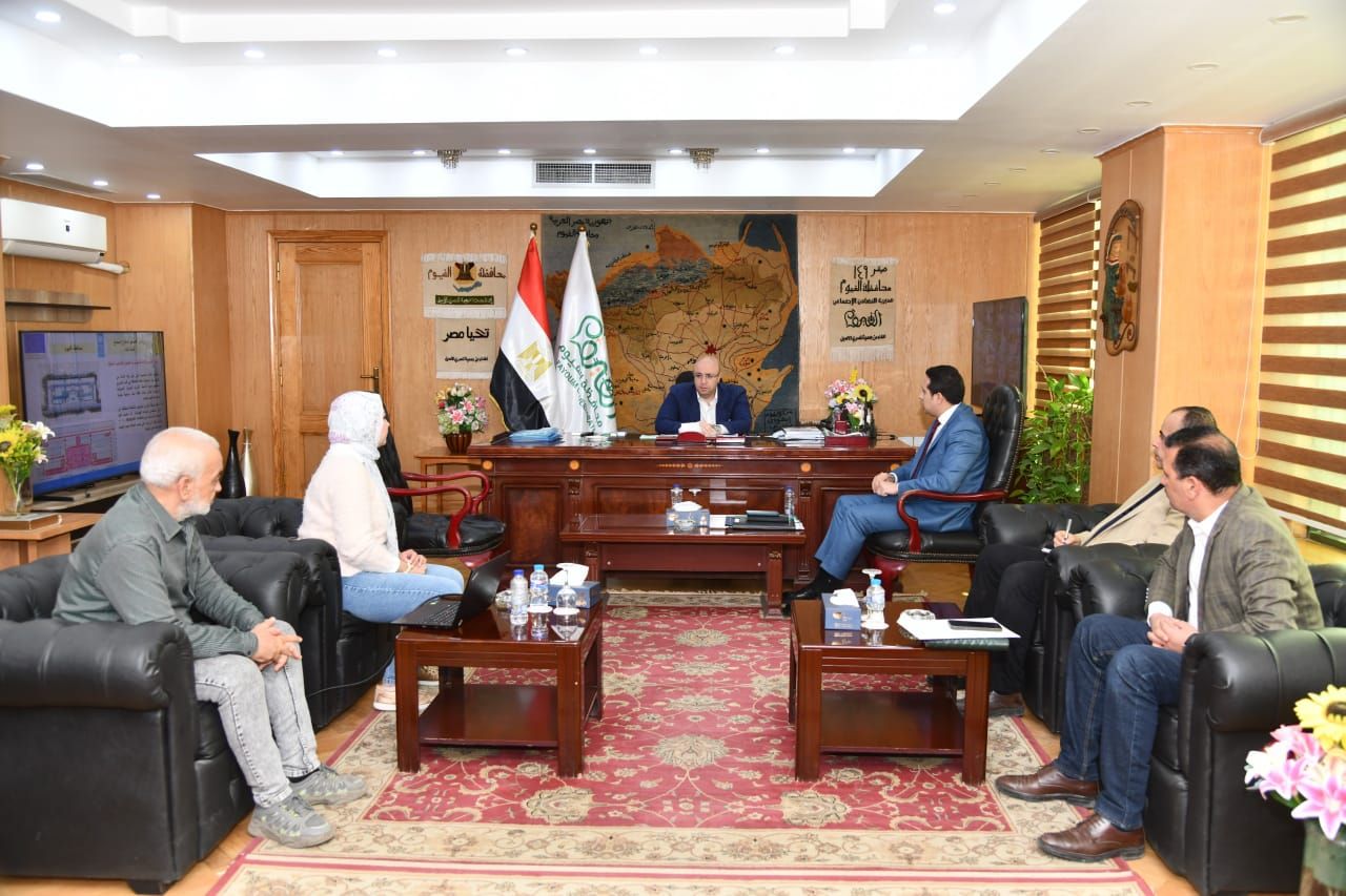 محافظ الفيوم يتابع الموقف التنفيذي لمشروع مجمع صناعات الزيتون بيوسف الصديق - الخليج الان