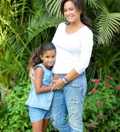 أحكم إنسانة عرفتها.. هند صبري توجه رسالة مؤثرة لإبنتها في عيد ميلادها |صور - الخليج الان