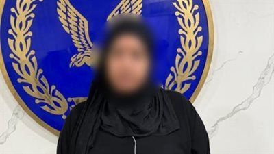 51 قضية شيكات وتبديد إيصالات.. ضبط سيدة المنيا الهاربة من 112 سنة سجن - الخليج الان