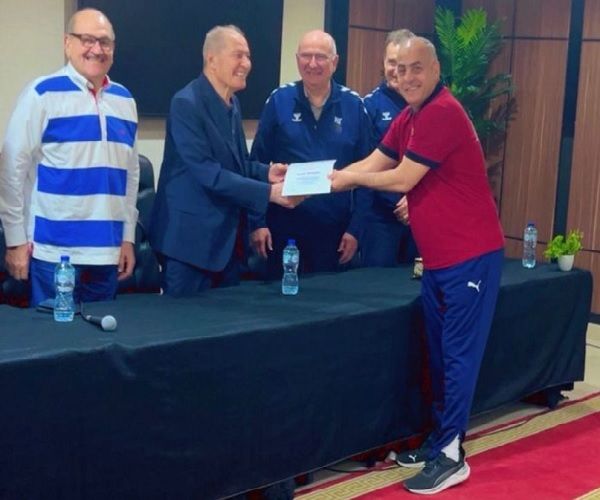 طارق محروس: حصولي على الرخصة الدولية A خطوة مهمة في مسيرتي التدريبية - الخليج الان