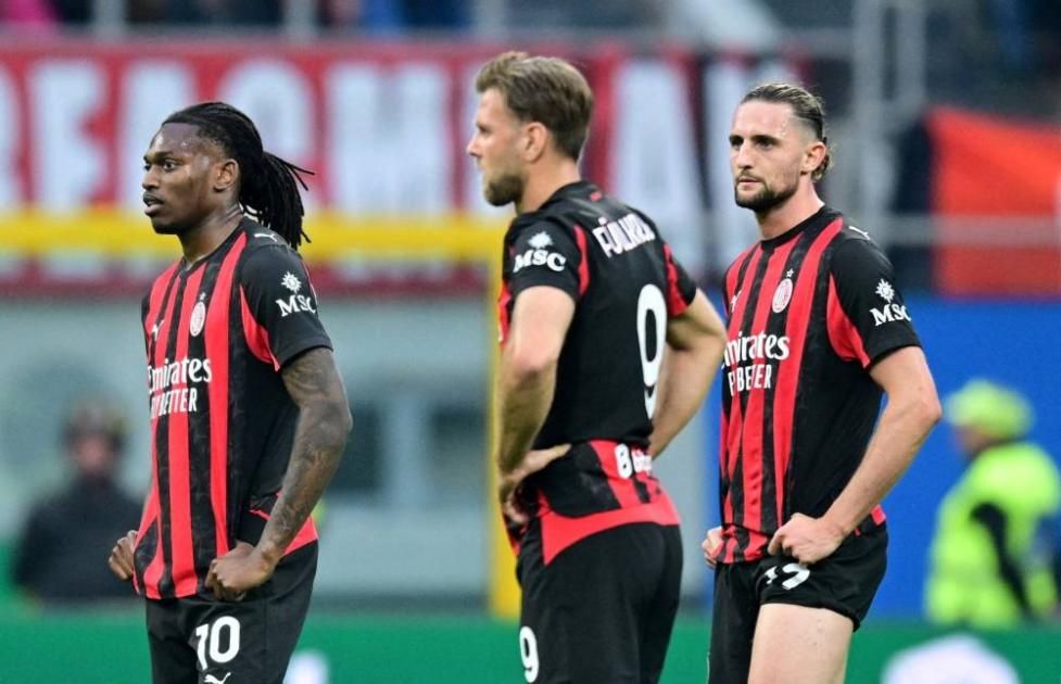 لماذا تحول لياو في ميلان من «هيرو» إلى «زيرو»؟