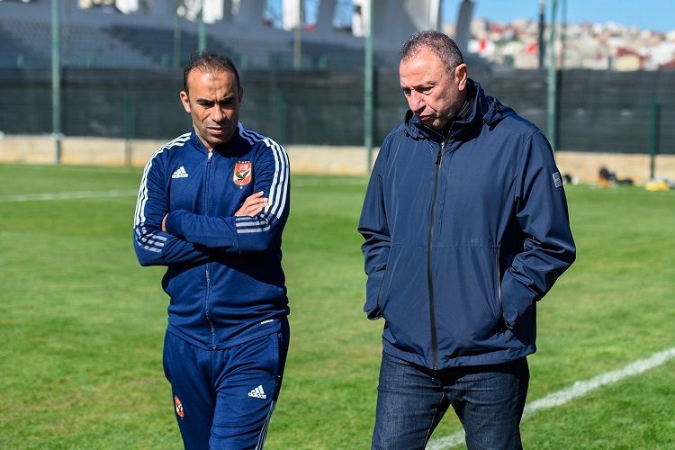 الأهلي يعقد اجتماعًا طارئًا يوم الأربعاء لمناقشة أزماته مع اتحاد الكرة (خاص) - الخليج الان