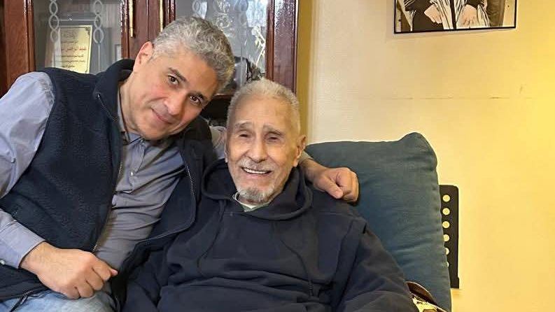 الوعي بقى أفضل.. تحسن ملحوظ في الحالة الصحية لـ عبد الرحمن أبو زهرة| خاص - الخليج الان