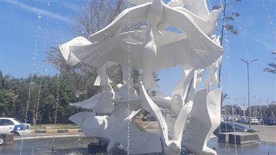 نافورة عدلي منصور تتألق استعدادًا لشم النسيم.. لمسة جمالية تعيد البهجة لحي الشرق ببورسعيد - الخليج الان