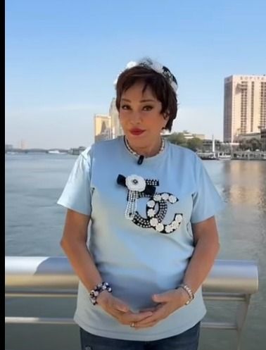 من ممشى الزمالك.. لبلبة تهنئ الجمهور بعيد شم النسيم| فيديو - الخليج الان