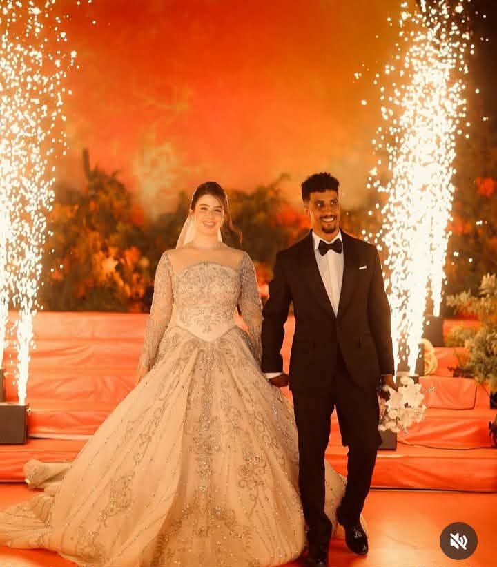 أحضان ورومانسية.. اللقطات الأولى من حفل زفاف البلوجر سلمى عبد العظيم - الخليج الان