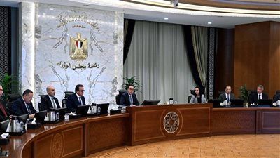 رئيس الوزراء: الحكومة تعمل على سرعة الانتهاء من مشروعات القوانين المتعلقة بالأسرة المصرية - الخليج الان