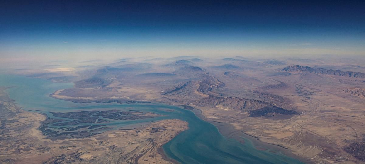 ناقلة نفط صينية خاضعة للعقوبات الأمريكية تعبر هرمز رغم الحصار الأمريكي