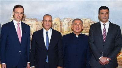 رئيس تتارستان: نشيد بالتطور الملحوظ الذى تشهده مصر تحت قيادة الرئيس السيسى - الخليج الان