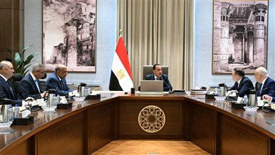 رئيس الوزراء يلتقي المدير العام لـ"روسآتوم" لبحث مستجدات مشروع الضبعة النووية - الخليج الان