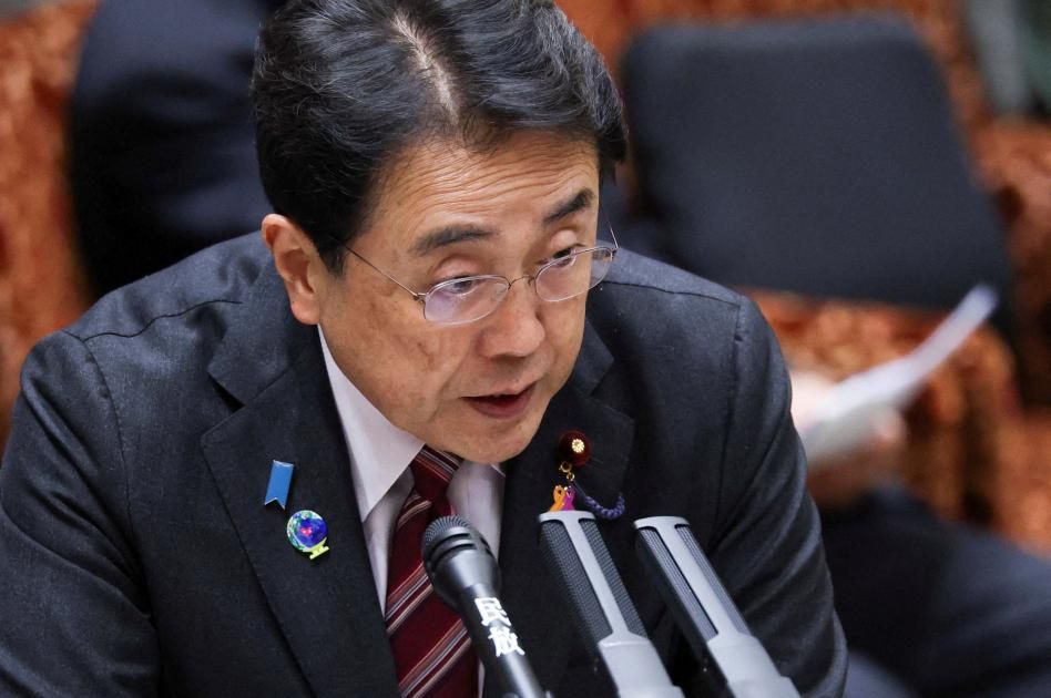 تاكايتشي توبّخ وزير الاقتصاد الياباني بعد تصريحات حول السياسة النقدية