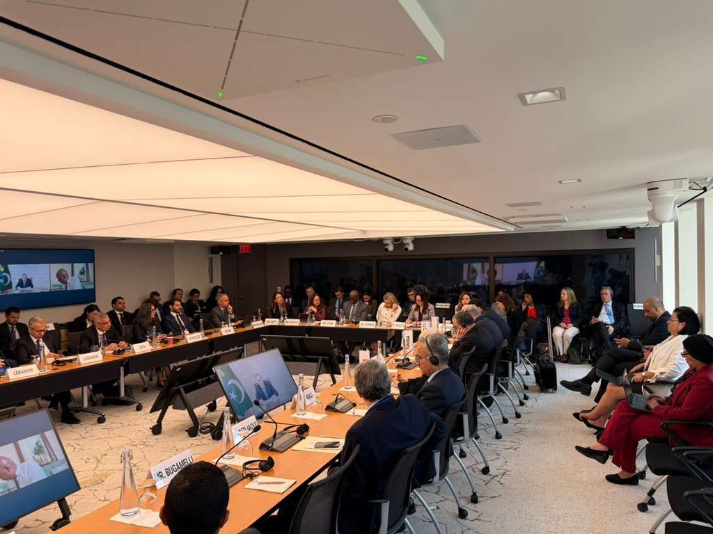 وزير الخارجية من واشنطن: الإصلاحات الحكومية حمت الاقتصاد من التحديات الراهنة - الخليج الان