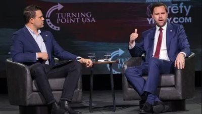 "تقتلون الأطفال".. صرخة محتج تُقاطع خطاب "فانس" في جامعة جورجيا (فيديو) - الخليج الان