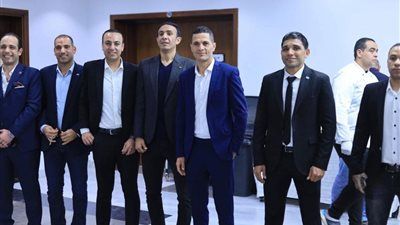 محمود وفا على راس الحاضرين.. حفل تكريم اتحاد الكرة للحكام المختارين للمشاركة في كأس العالم - الخليج الان