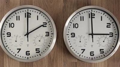 موعد تطبيق التوقيت الصيفي 2026 في مصر وطريقة تغيير الساعة رسميًا - الخليج الان