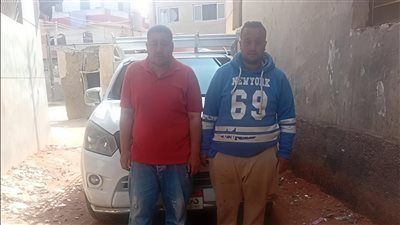 بيتنا اتخرب .. شقيقان يستغيثان بعد قيام 3 أشخاص يستقلون سيارة بالشرقية بسرقة أنابيب ومبلغ مالي منهما - الخليج الان