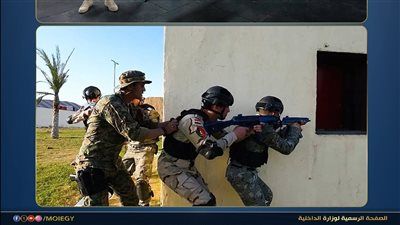 تنسيق أمني وعسكري.. “الداخلية” تنفذ برنامج معايشة مشترك بين طلاب الشرطة والحربية - الخليج الان