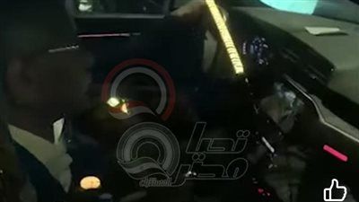 الفنان سيد رجب يدعم طليقته في عزاء والدها| صور - الخليج الان