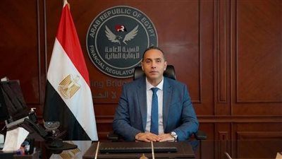 بقرار من رئيس الوزراء.. انضمام الدكتور إسلام عزام لعضوية المجموعة الوزارية الاقتصادية - الخليج الان